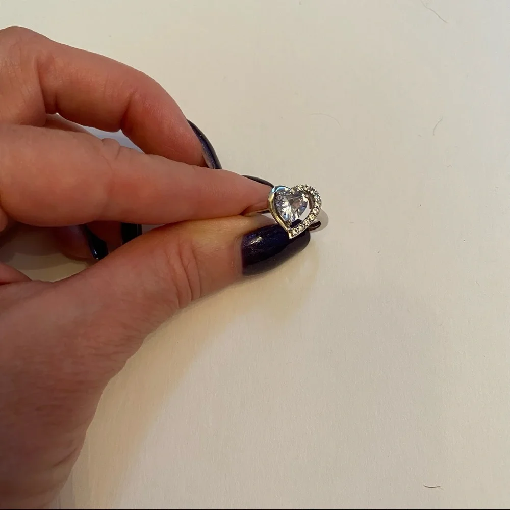 HENG NGAI HN RING STERLING SILVER BLUE TOPAZ HEART SHAPE PAVE SET CZ SIZE 6